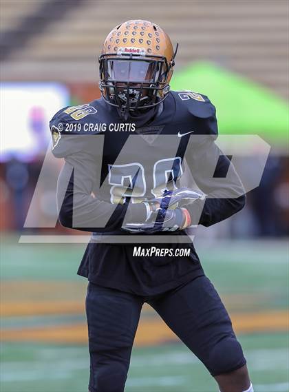 Thumbnail 2 in Salisbury vs. Shelby (NCHSAA 2AA Final) photogallery.