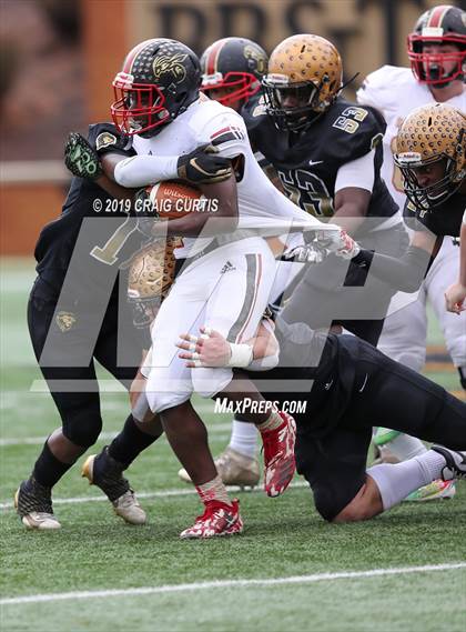 Thumbnail 3 in Salisbury vs. Shelby (NCHSAA 2AA Final) photogallery.