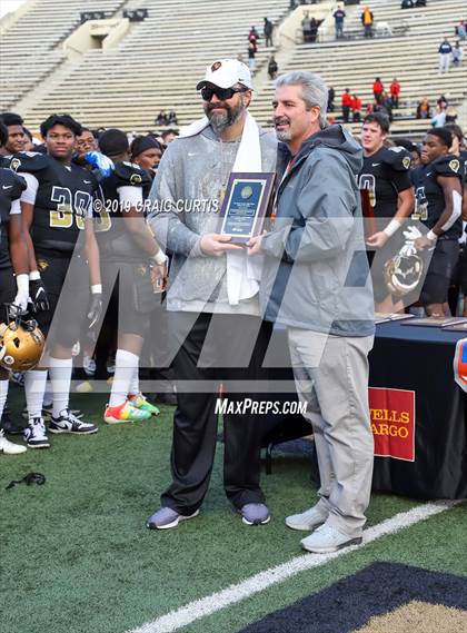 Thumbnail 1 in Salisbury vs. Shelby (NCHSAA 2AA Final) photogallery.