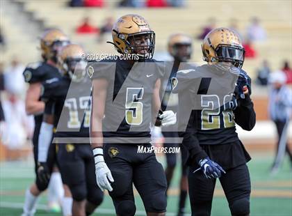 Thumbnail 3 in Salisbury vs. Shelby (NCHSAA 2AA Final) photogallery.