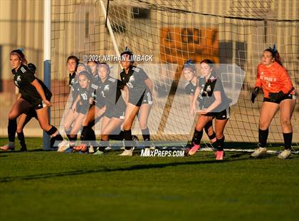 Thumbnail 1 in St. Pius X vs. Los Alamos photogallery.