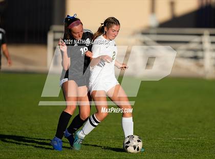 Thumbnail 2 in St. Pius X vs. Los Alamos photogallery.