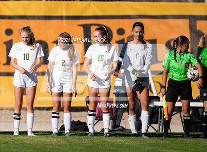 Thumbnail 3 in St. Pius X vs. Los Alamos photogallery.