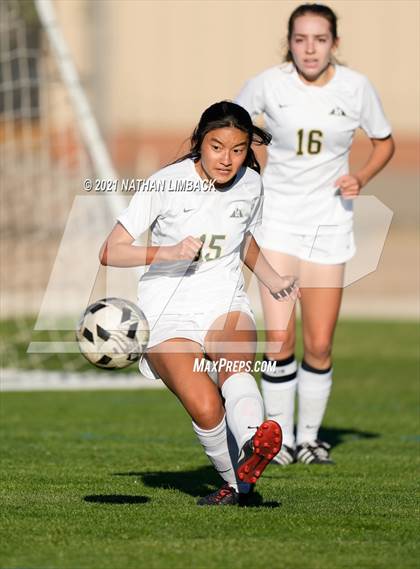 Thumbnail 1 in St. Pius X vs. Los Alamos photogallery.
