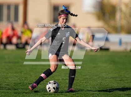 Thumbnail 1 in St. Pius X vs. Los Alamos photogallery.