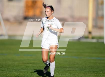 Thumbnail 2 in St. Pius X vs. Los Alamos photogallery.