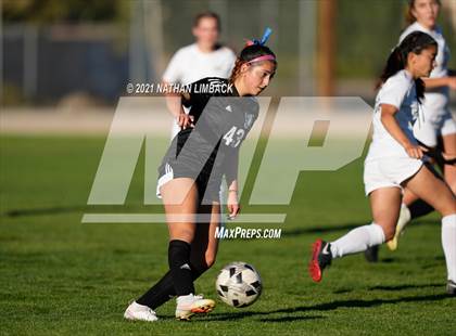 Thumbnail 3 in St. Pius X vs. Los Alamos photogallery.