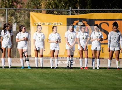 Thumbnail 2 in St. Pius X vs. Los Alamos photogallery.