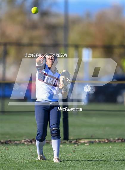 Thumbnail 1 in Loveland vs. Cherokee Trail (CHSAA 5A Semifinal Playoff) photogallery.