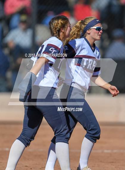 Thumbnail 2 in Loveland vs. Cherokee Trail (CHSAA 5A Semifinal Playoff) photogallery.