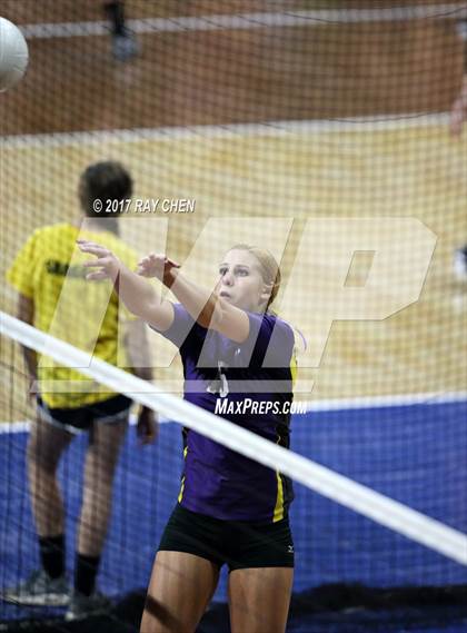 Thumbnail 2 in Kit Carson vs. Otis (CHSAA 1A Semifinal) photogallery.