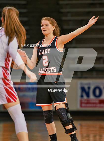 Thumbnail 2 in Sabine vs. Elysian Fields (UIL 3A Bi-District Playoff) photogallery.