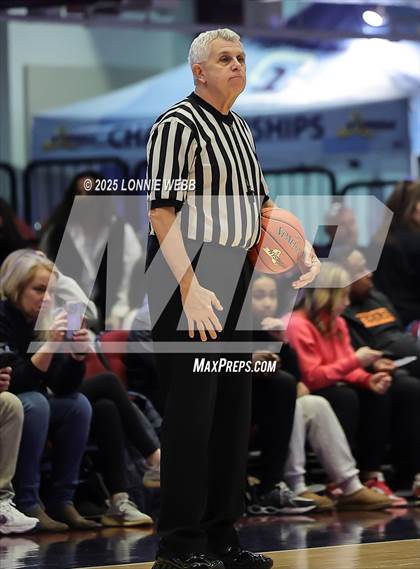 Thumbnail 1 in Ardsley vs Westlake (NYSPHSAA Section 1 Class A Semifinal) photogallery.