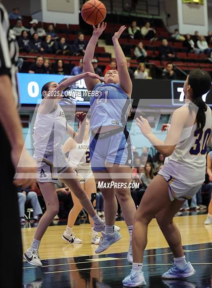 Thumbnail 3 in Ardsley vs Westlake (NYSPHSAA Section 1 Class A Semifinal) photogallery.