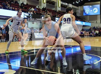 Thumbnail 2 in Ardsley vs Westlake (NYSPHSAA Section 1 Class A Semifinal) photogallery.