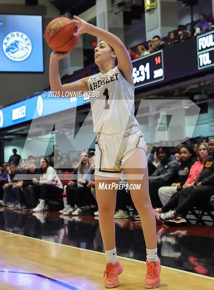 Thumbnail 1 in Ardsley vs Westlake (NYSPHSAA Section 1 Class A Semifinal) photogallery.