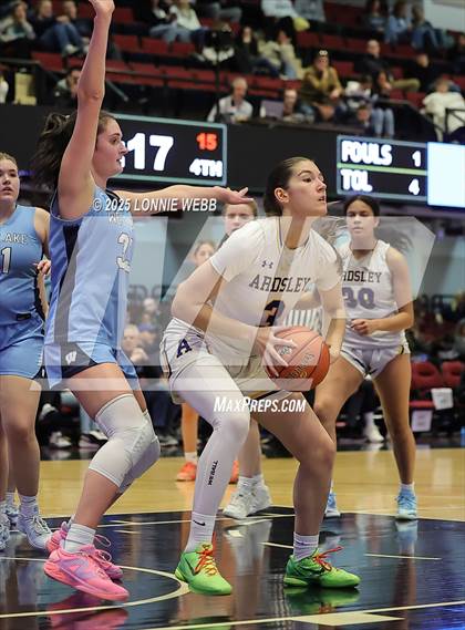 Thumbnail 1 in Ardsley vs Westlake (NYSPHSAA Section 1 Class A Semifinal) photogallery.
