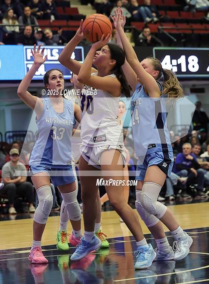 Thumbnail 2 in Ardsley vs Westlake (NYSPHSAA Section 1 Class A Semifinal) photogallery.
