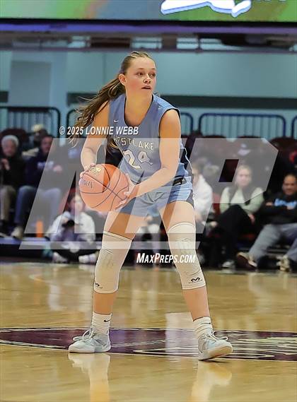 Thumbnail 1 in Ardsley vs Westlake (NYSPHSAA Section 1 Class A Semifinal) photogallery.