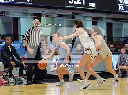 Thumbnail 2 in Ardsley vs Westlake (NYSPHSAA Section 1 Class A Semifinal) photogallery.