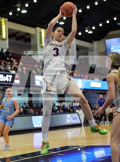 Thumbnail 2 in Ardsley vs Westlake (NYSPHSAA Section 1 Class A Semifinal) photogallery.