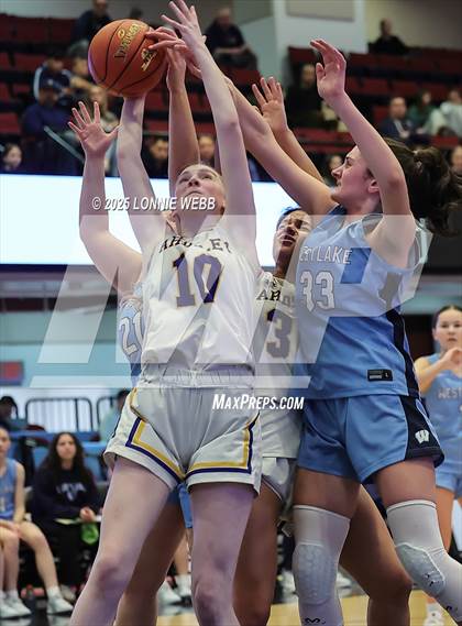 Thumbnail 1 in Ardsley vs Westlake (NYSPHSAA Section 1 Class A Semifinal) photogallery.