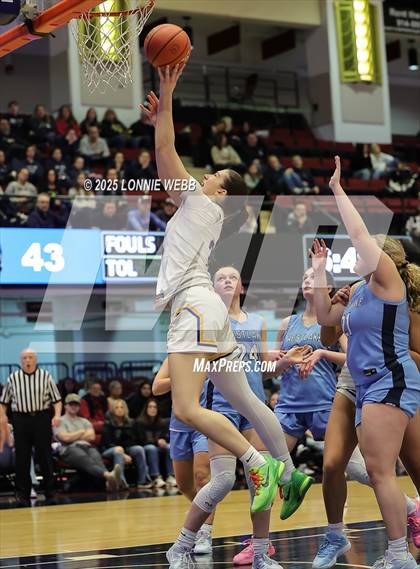 Thumbnail 3 in Ardsley vs Westlake (NYSPHSAA Section 1 Class A Semifinal) photogallery.