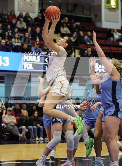 Thumbnail 2 in Ardsley vs Westlake (NYSPHSAA Section 1 Class A Semifinal) photogallery.