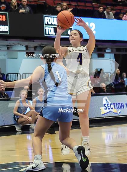 Thumbnail 1 in Ardsley vs Westlake (NYSPHSAA Section 1 Class A Semifinal) photogallery.