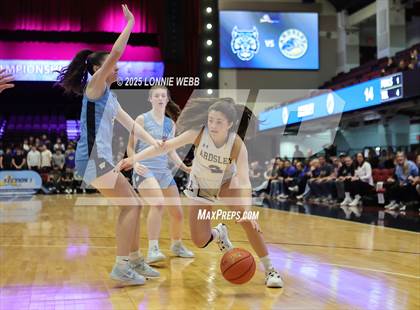 Thumbnail 2 in Ardsley vs Westlake (NYSPHSAA Section 1 Class A Semifinal) photogallery.