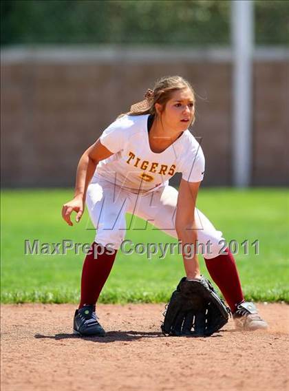 Thumbnail 3 in Los Banos vs. Sierra (CIF SJS D4 Final) photogallery.