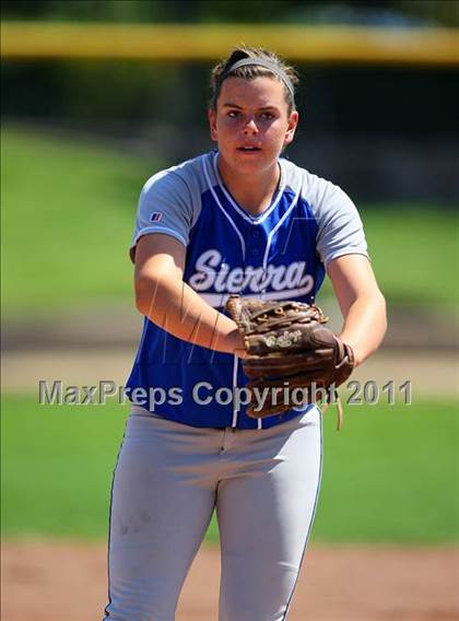 Thumbnail 2 in Los Banos vs. Sierra (CIF SJS D4 Final) photogallery.