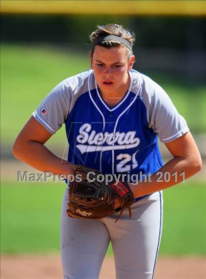 Thumbnail 3 in Los Banos vs. Sierra (CIF SJS D4 Final) photogallery.