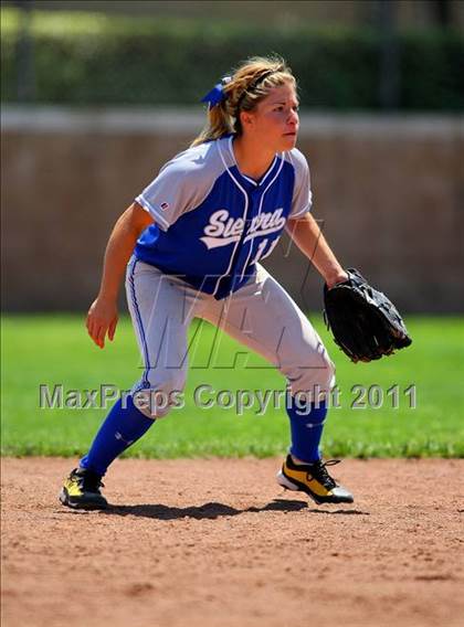 Thumbnail 3 in Los Banos vs. Sierra (CIF SJS D4 Final) photogallery.