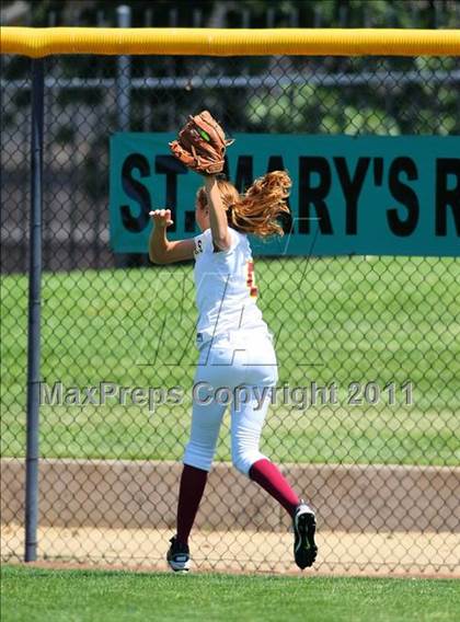Thumbnail 2 in Los Banos vs. Sierra (CIF SJS D4 Final) photogallery.