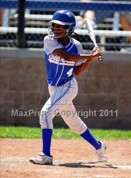 Thumbnail 1 in Los Banos vs. Sierra (CIF SJS D4 Final) photogallery.