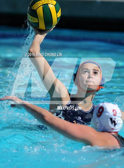Thumbnail 3 in Roosevelt vs. Valley View (CIF SS D5 Final) photogallery.