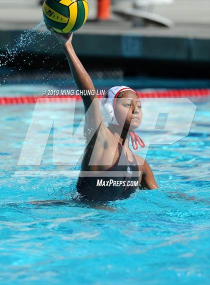 Thumbnail 2 in Roosevelt vs. Valley View (CIF SS D5 Final) photogallery.