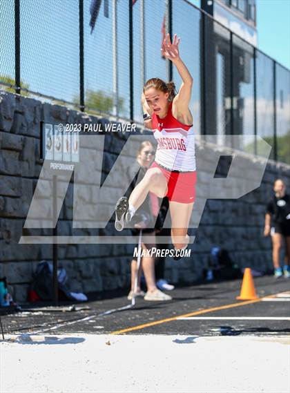 Thumbnail 1 in PHAC South Freshman/Sophomore Invitational (girls events) photogallery.
