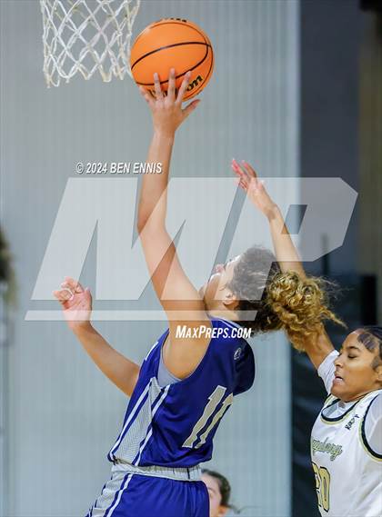 Thumbnail 3 in Lakeway Christian Academy vs. Sprayberry (She Got Game Classic) photogallery.
