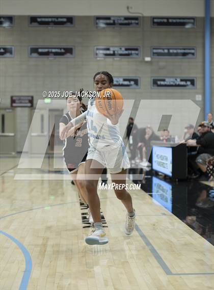 Thumbnail 2 in Mingus @ Mica Mountain (AIA 4A Quarter Finals) photogallery.