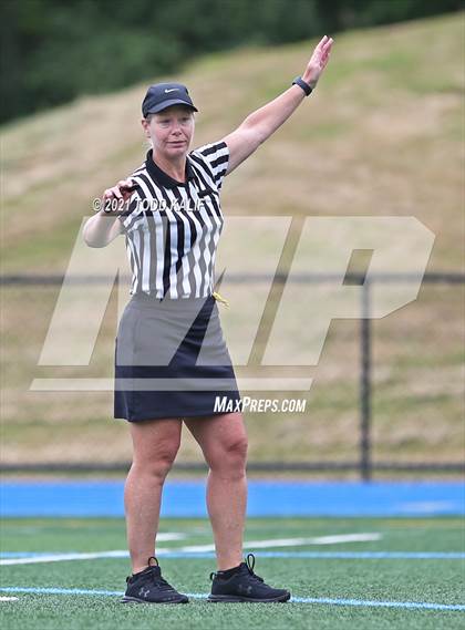 Thumbnail 3 in Weston vs. New Fairfield (CIAC Class S Final) photogallery.