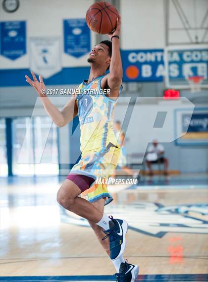 Thumbnail 2 in Class of 2018 vs. Class of 2019 (NorCal Clash) photogallery.