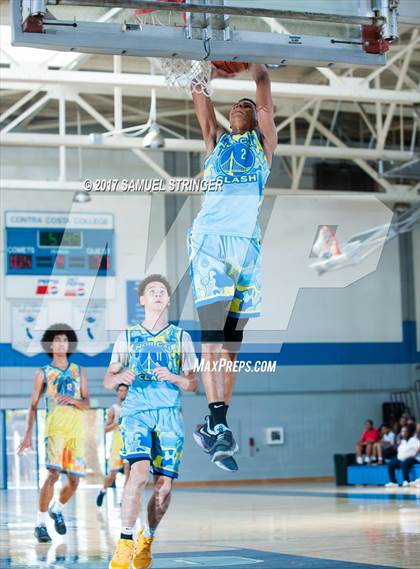 Thumbnail 3 in Class of 2018 vs. Class of 2019 (NorCal Clash) photogallery.