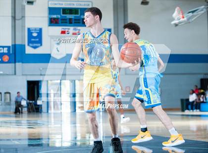 Thumbnail 1 in Class of 2018 vs. Class of 2019 (NorCal Clash) photogallery.