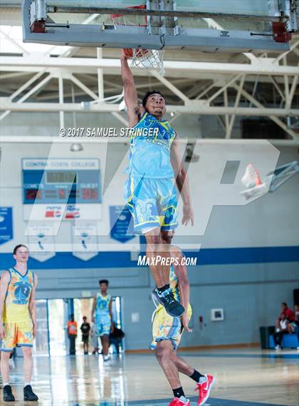 Thumbnail 2 in Class of 2018 vs. Class of 2019 (NorCal Clash) photogallery.