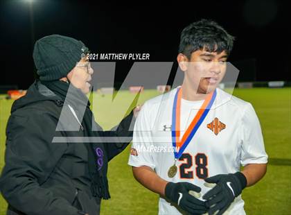 Thumbnail 3 in New Hanover vs. Hough (NCHSAA 4A Finals - Awards) photogallery.