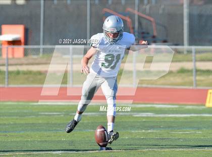 Thumbnail 3 in California @ De La Salle photogallery.