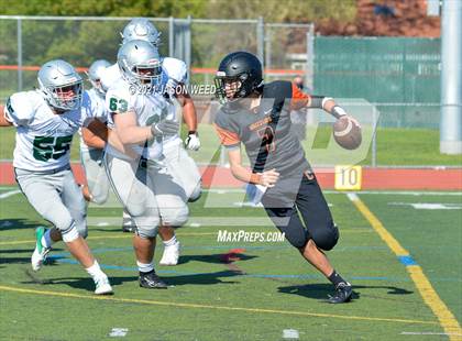 Thumbnail 3 in California @ De La Salle photogallery.