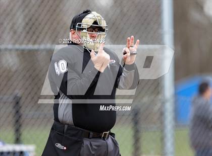 Thumbnail 1 in Putnam @ Lyman Memorial photogallery.